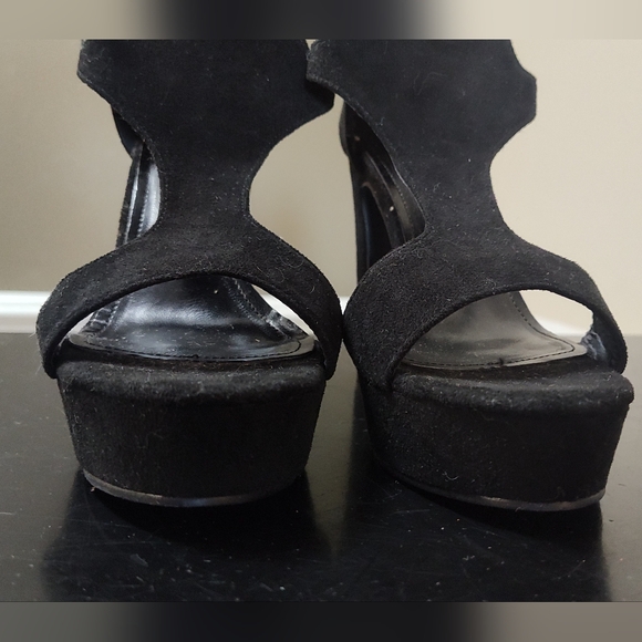 Faux suede double buckle peep toe platform heels - Picture 2 of 7